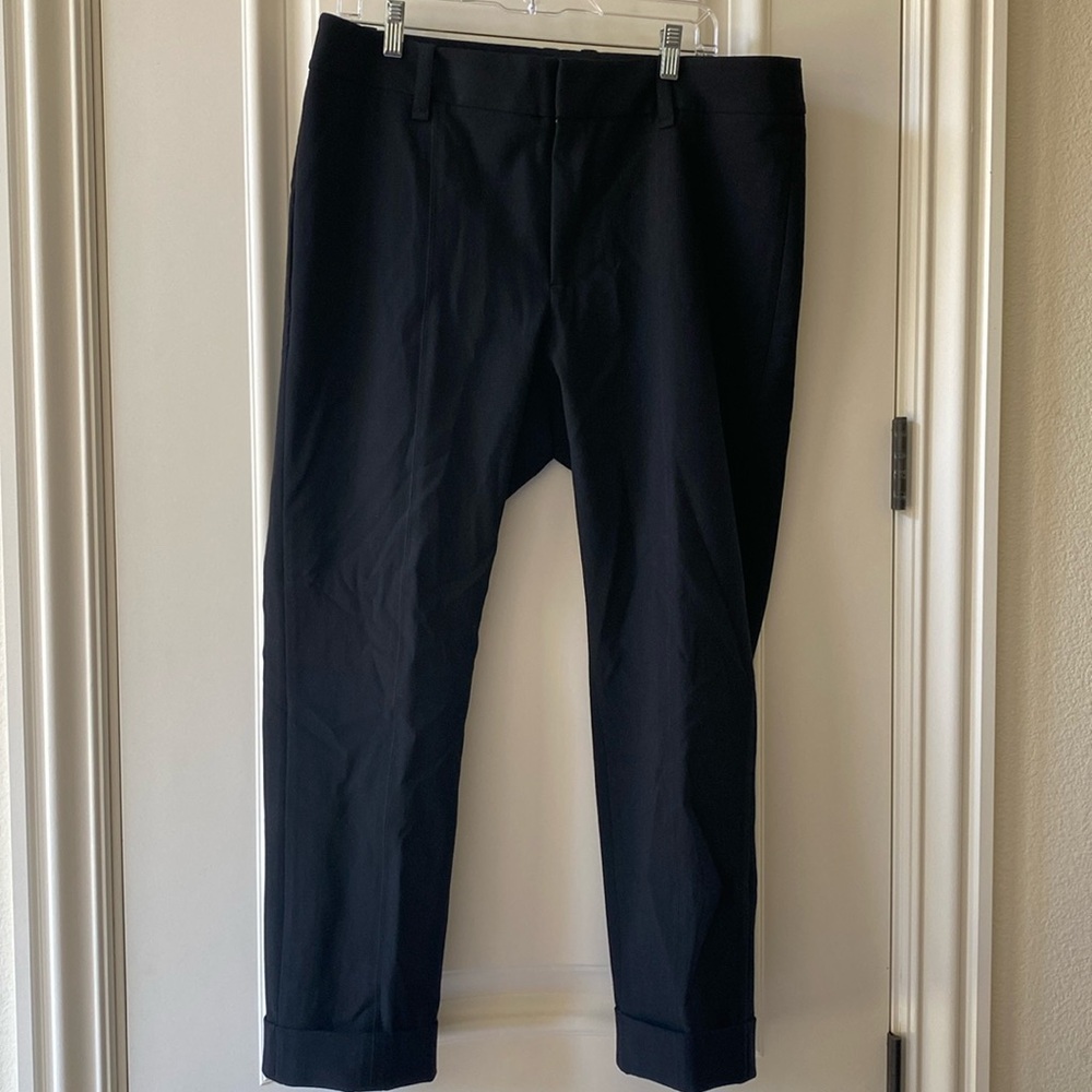 Women’s Vince black cuffed trouser Size 16 slightly cropped 10% elastane